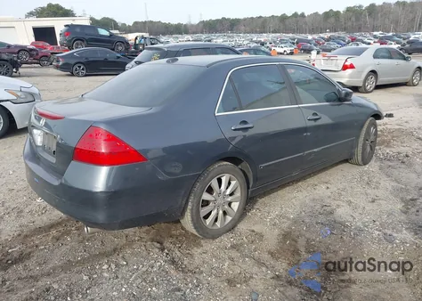 2006 Honda Accord 3.0 Ex from USA, damaged, VIN 1HGCM66586A072916